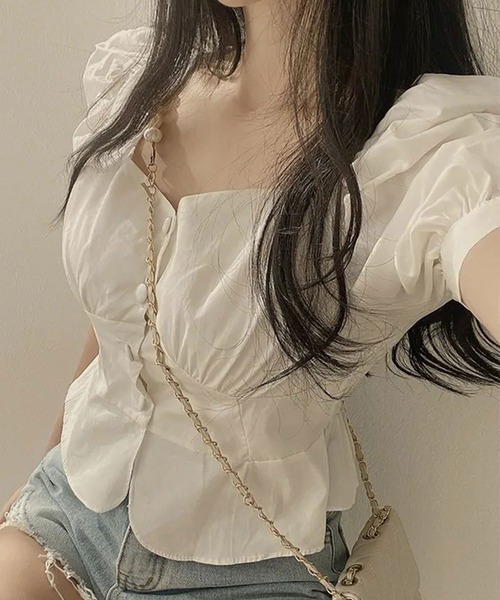 Girly Doll(ガーリードール)の「スクエアネックパフスリーブブラウス(シャツ/ブラウス・レディース・ブラック/ホワイト/イエロー/ブルー・F)」の10枚目の写真
