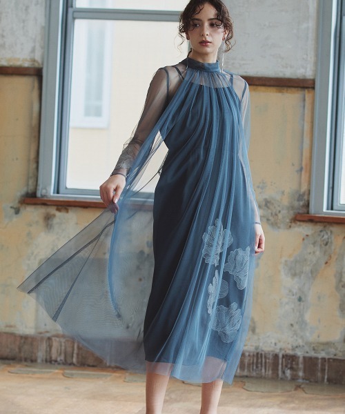 Callarus(カラルス)の「アシメ刺繍使い2WAYリボンデザインチュールワンピースドレス〔Callarus〕(ドレス・レディース・ブラック/グレイッシュブルー・S/M/L)」の1枚目の写真