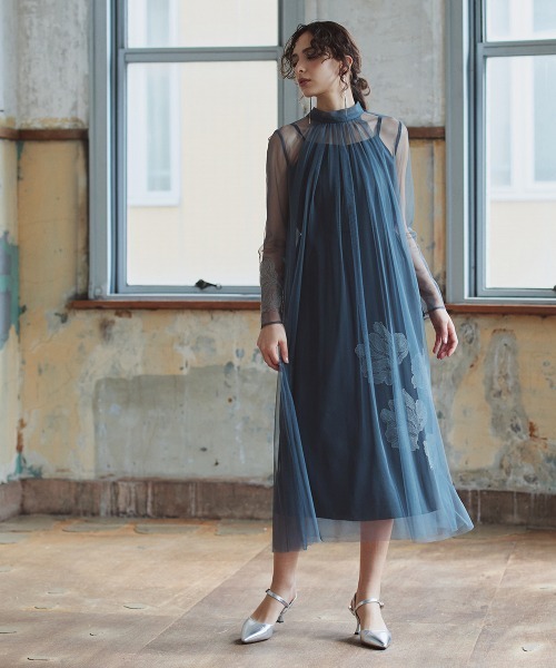 Callarus(カラルス)の「アシメ刺繍使い2WAYリボンデザインチュールワンピースドレス〔Callarus〕(ドレス・レディース・ブラック/グレイッシュブルー・S/M/L)」の9枚目の写真