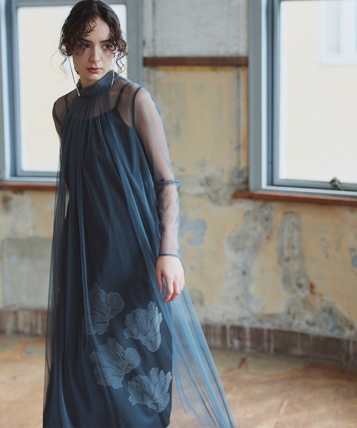 Callarus(カラルス)の「アシメ刺繍使い2WAYリボンデザインチュールワンピースドレス〔Callarus〕(ドレス・レディース・ブラック/グレイッシュブルー・S/M/L)」の16枚目の写真