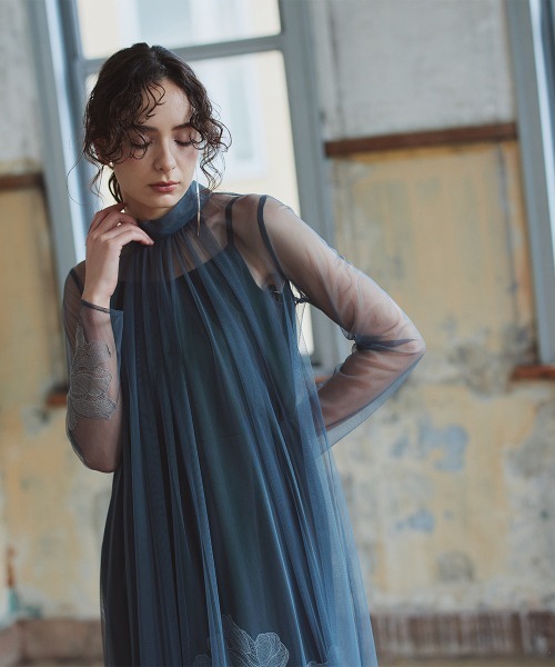 Callarus(カラルス)の「アシメ刺繍使い2WAYリボンデザインチュールワンピースドレス〔Callarus〕(ドレス・レディース・ブラック/グレイッシュブルー・S/M/L)」の17枚目の写真