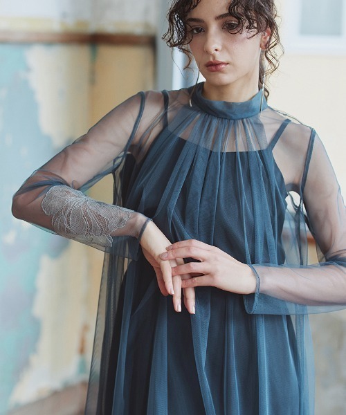 Callarus(カラルス)の「アシメ刺繍使い2WAYリボンデザインチュールワンピースドレス〔Callarus〕(ドレス・レディース・ブラック/グレイッシュブルー・S/M/L)」の13枚目の写真