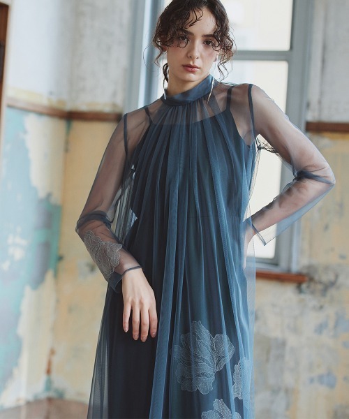 Callarus(カラルス)の「アシメ刺繍使い2WAYリボンデザインチュールワンピースドレス〔Callarus〕(ドレス・レディース・ブラック/グレイッシュブルー・S/M/L)」の19枚目の写真