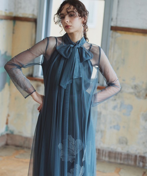 Callarus(カラルス)の「アシメ刺繍使い2WAYリボンデザインチュールワンピースドレス〔Callarus〕(ドレス・レディース・ブラック/グレイッシュブルー・S/M/L)」の21枚目の写真