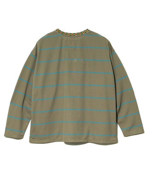 NANGA(ナンガ)の「NANGA/ナンガ RINGER COLLAR PANEL L/S TEE(Tシャツ/カットソー・メンズ・カーキ/ライトブルー・LARGE/MEDIUM/X-LARGE)」の13枚目の写真
