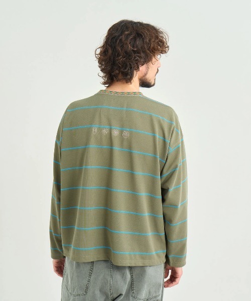 NANGA(ナンガ)の「NANGA/ナンガ RINGER COLLAR PANEL L/S TEE(Tシャツ/カットソー・メンズ・カーキ/ライトブルー・LARGE/MEDIUM/X-LARGE)」の16枚目の写真