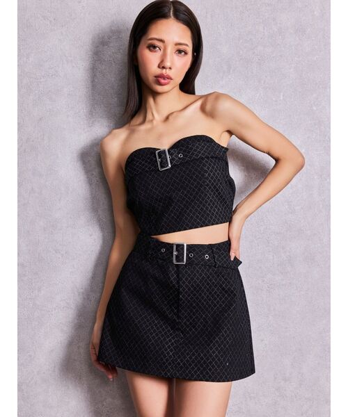 GYDA（ジェイダ）の「Glitter printスカートライクショートパンツ【セットアップ着用可能】（スカート・レディース・ブラック/オフホワイト・FREE）」の4枚目の写真