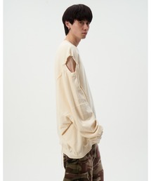 DISCOVERED（ディスカバード）の「OPEN SHOULDER CUTSEWN（スウェット）」