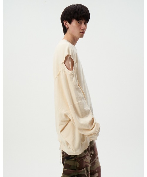 DISCOVERED（ディスカバード）の「OPEN SHOULDER CUTSEWN（スウェット・メンズ・ブラック/ホワイト・LARGE/SMALL）」の4枚目の写真