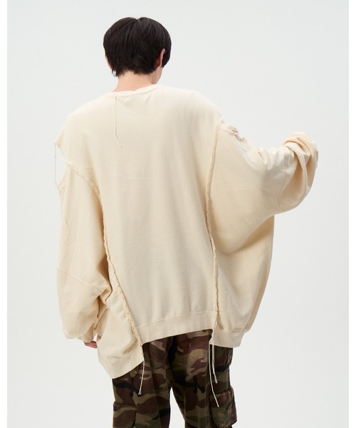 DISCOVERED（ディスカバード）の「OPEN SHOULDER CUTSEWN（スウェット・メンズ・ブラック/ホワイト・LARGE/SMALL）」の5枚目の写真