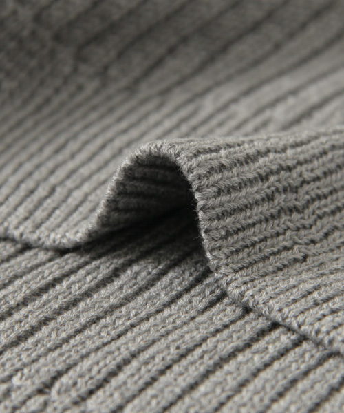 URBAN RESEARCH（アーバンリサーチ）の「UR タートルネックリブニットベスト（ニット/セーター・レディース・ライトグレー/ネイビー/モカ・FREE）」の9枚目の写真