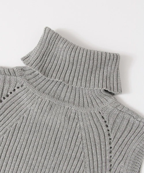 URBAN RESEARCH（アーバンリサーチ）の「UR タートルネックリブニットベスト（ニット/セーター・レディース・ライトグレー/ネイビー/モカ・FREE）」の10枚目の写真