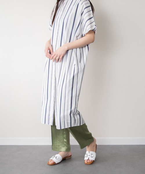 inter-chaussures(インターショシュール)の「【Oh my Sandals】ローヒールビットスライドサンダル(E62302)(サンダル・レディース・ベージュ/ホワイト/ブラック・37/36/35/38)」の12枚目の写真