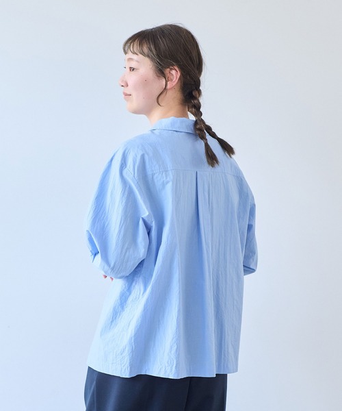 bulle de savon(ビュルデサボン)の「80/タイプライター ナチュラルトリプルワッシャー ショールカラーシャツ(シャツ/ブラウス・レディース・サックスブルー/ホワイト・FREE)」の15枚目の写真