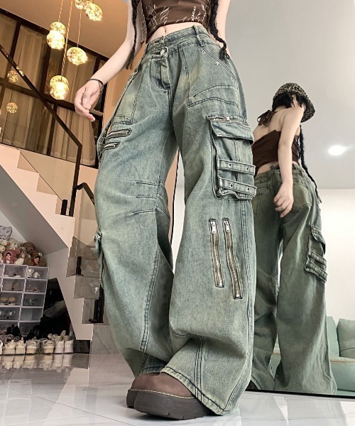 lilful（リルフル）の「【26年春夏新作】ウォッシュ加工 裾ジップアクセント デニムカーゴパンツ（デニムパンツ・レディース・ブルー・M）」の4枚目の写真