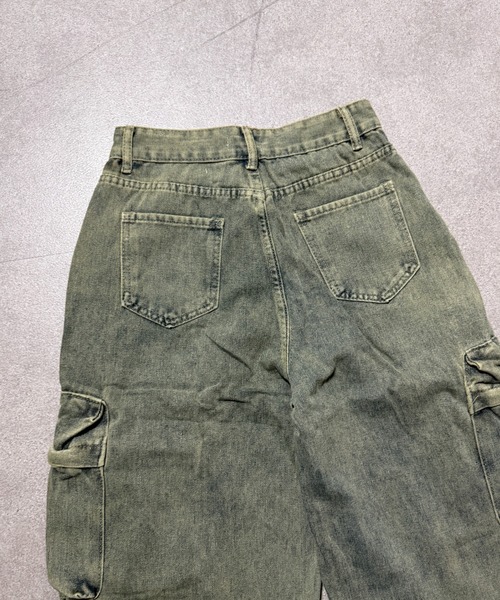 lilful（リルフル）の「【26年春夏新作】ウォッシュ加工 裾ジップアクセント デニムカーゴパンツ（デニムパンツ・レディース・ブルー・M）」の14枚目の写真