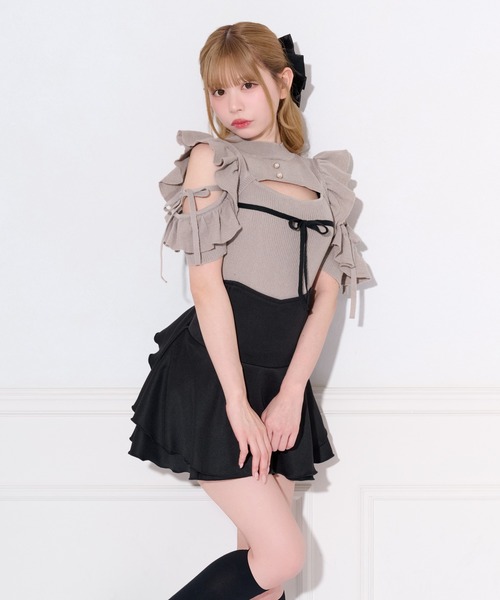apres jour(アプレジュール)の「フロントオープン配色リボンフリルニット(ニット/セーター・レディース・オフホワイト/ブラック/グレイッシュベージュ・フリー/X-LARGE)」の20枚目の写真