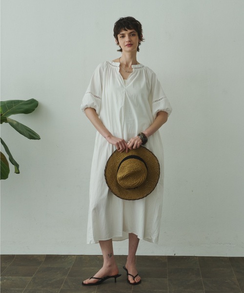 Plumel(プルメル)の「Cotton Caftan Loose Dress / コットンカフタンルーズドレス(ワンピース・レディース・ベージュ/ホワイト/ブラック・MEDIUM)」の15枚目の写真