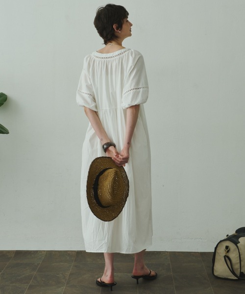 Plumel(プルメル)の「Cotton Caftan Loose Dress / コットンカフタンルーズドレス(ワンピース・レディース・ベージュ/ホワイト/ブラック・MEDIUM)」の20枚目の写真
