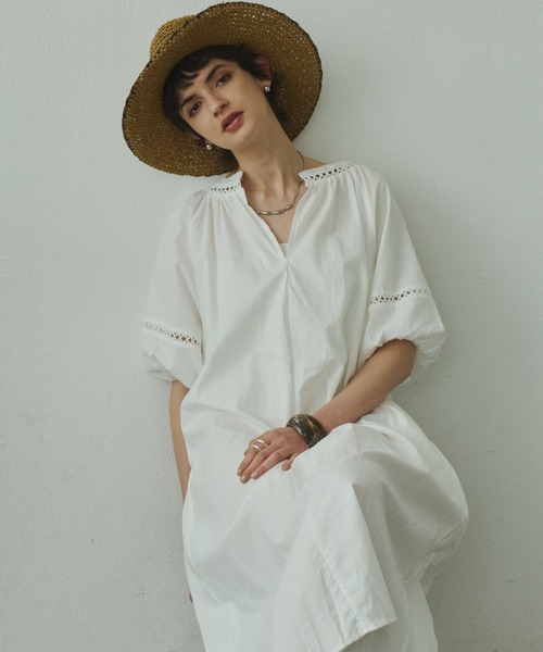 Plumel(プルメル)の「Cotton Caftan Loose Dress / コットンカフタンルーズドレス(ワンピース・レディース・ベージュ/ホワイト/ブラック・MEDIUM)」の6枚目の写真