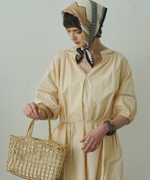 Plumel(プルメル)の「Cotton Caftan Loose Dress / コットンカフタンルーズドレス(ワンピース・レディース・ベージュ/ホワイト/ブラック・MEDIUM)」の22枚目の写真