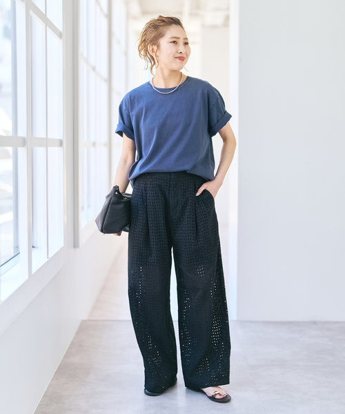 Spick & Span（スピックアンドスパン）の「《セットアップ可》カットワークエンブロイダリー2タックパンツ（その他パンツ・レディース・ホワイト系その他/ブラック・36/38）」の3枚目の写真