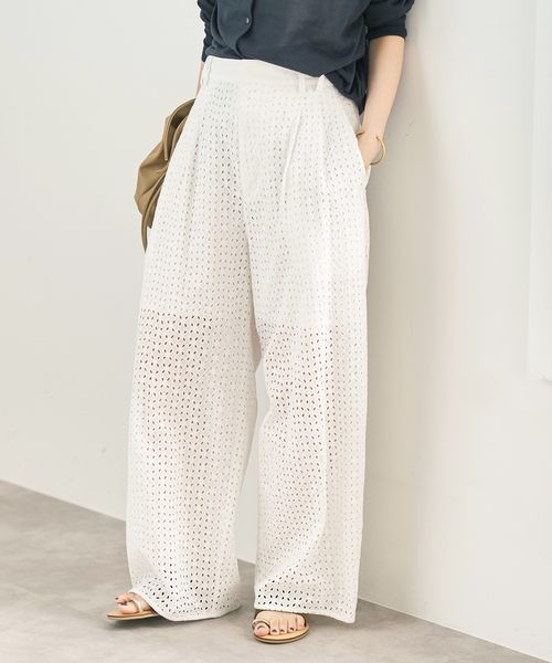 Spick & Span（スピックアンドスパン）の「《セットアップ可》カットワークエンブロイダリー2タックパンツ（その他パンツ・レディース・ホワイト系その他/ブラック・36/38）」の8枚目の写真