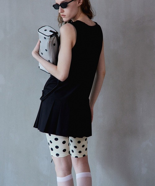 MAISON SPECIAL(メゾンスペシャル)の「Pleated Mini Jumper Skirt/プリーツミニジャンパースカート(チュニック・レディース・ブラック/グレー・FREE)」の17枚目の写真