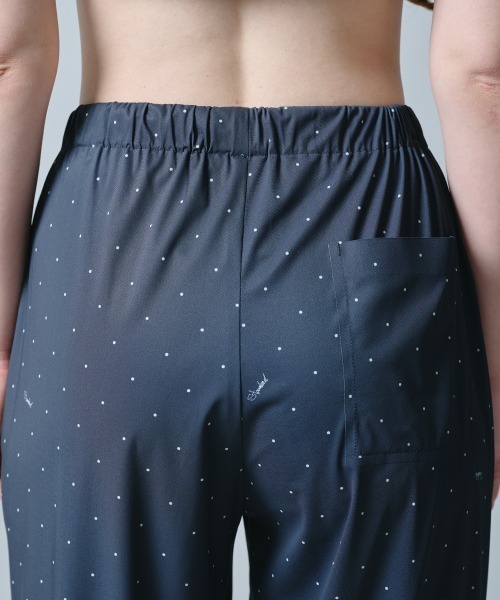 DOUBLE STANDARD CLOTHING(ダブルスタンダードクロージング)の「ウェーブロンドットワイドパンツ(その他パンツ・レディース・ブラウン/ネイビー・36/38)」の10枚目の写真