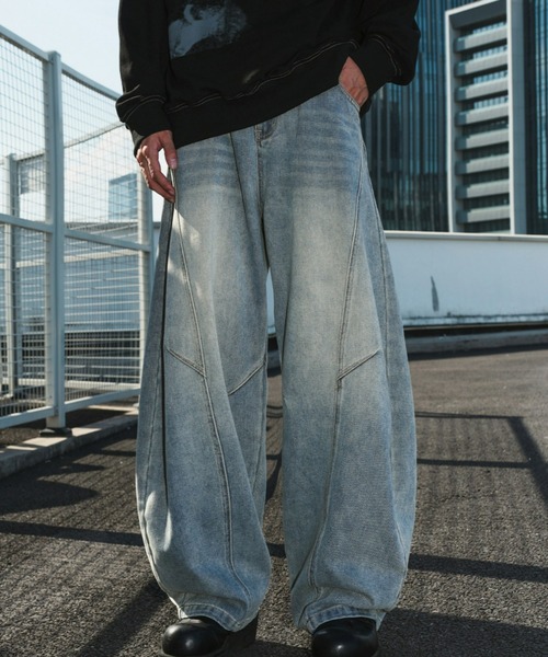 REBALANCE（リバランス）の「ワイドカーブドデニムパンツ（デニムパンツ・メンズ・B/A・X-LARGE/LARGE/MEDIUM）」の2枚目の写真