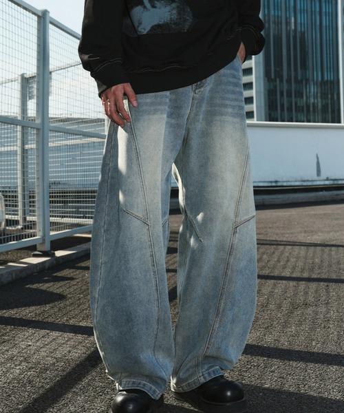 REBALANCE（リバランス）の「ワイドカーブドデニムパンツ（デニムパンツ・メンズ・B/A・X-LARGE/LARGE/MEDIUM）」の3枚目の写真