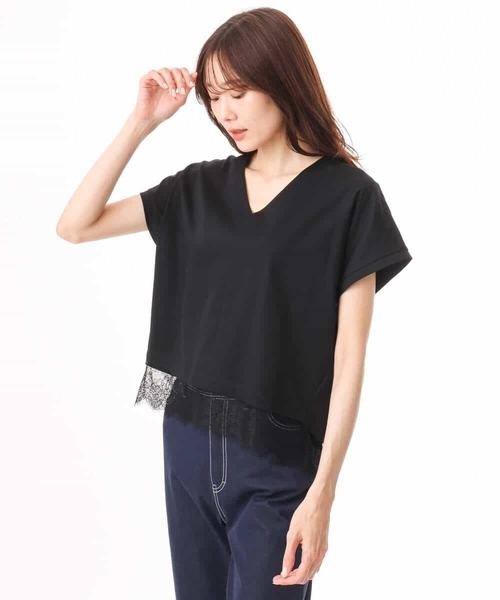 MK MICHEL KLEIN（エムケーミッシェルクラン）の「[接触冷感/洗える]ヘムレースデザインVネックカットソー（Tシャツ/カットソー・レディース・ホワイト/ブラック・38）」の22枚目の写真