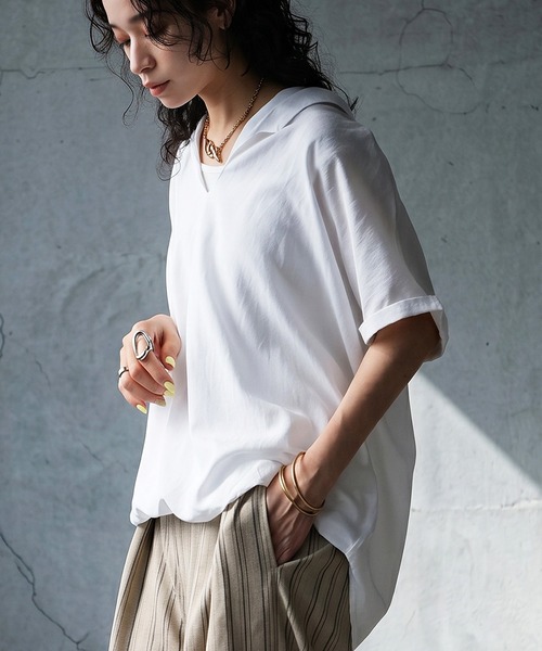 antiqua（アンティカ）の「フェイクレイヤード キーネック 重ね着風 プルオーバー シャツ（シャツ/ブラウス・レディース・ブラック系その他/ホワイト/ブラック・ONESIZE）」の6枚目の写真