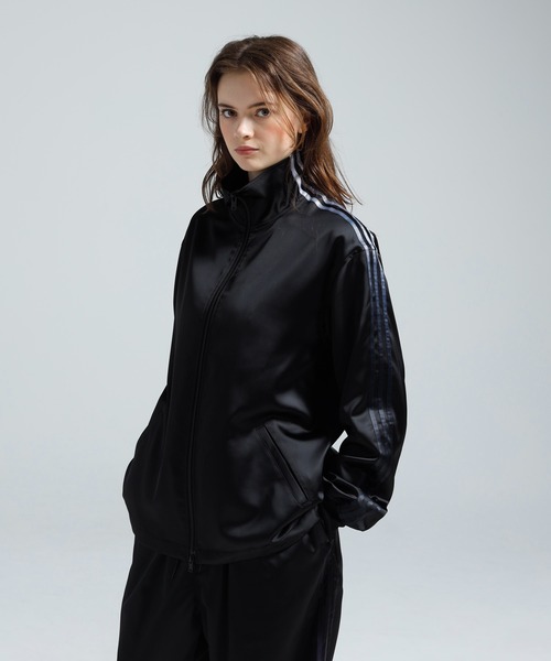 Y-3(ワイスリー)の「Y-3 SATIN GRADIENT 3 STRIPES TRACK TOP(ジャージ・メンズ・ブラック・XX-SMALL/X-SMALL/SMALL/MEDIUM/LARGE/X-LARGE)」の2枚目の写真