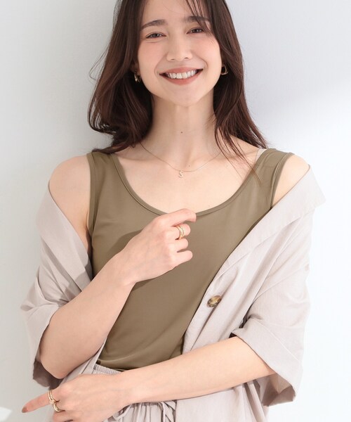 SHOO・LA・RUE(シューラルー)の「【ひんやり/洗濯機可/S-LL】毎日頼れる ベーシックタンクトップ(タンクトップ・レディース・ホワイト/ブラック/ブラウン系その他・02/01/04/03)」の3枚目の写真