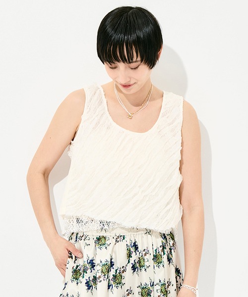 muller of yoshiokubo（ミュラーオブヨシオクボ）の「[muller of yoshiokubo/ミュラー オブ ヨシオクボ]RUFFLE CHIFFON LAYER TOP（キャミソール・レディース・ブラック/アイボリー/ミント・FREE）」の4枚目の写真