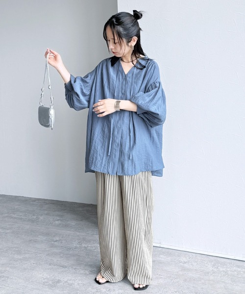 reca（レカ）の「前開きボリューム袖ブラウス（シャツ/ブラウス・レディース・ホワイト/ブルー/グレイッシュベージュ/チャコール・FREE）」の15枚目の写真