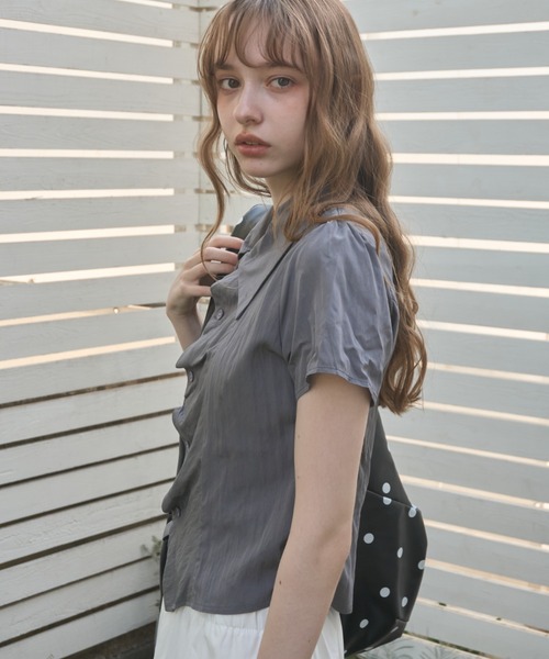 Birthday room(バースデイルーム)の「アシメ襟シャツ/Asymmetric collar shirt(シャツ/ブラウス・レディース・ホワイト/グレー・FREE)」の20枚目の写真