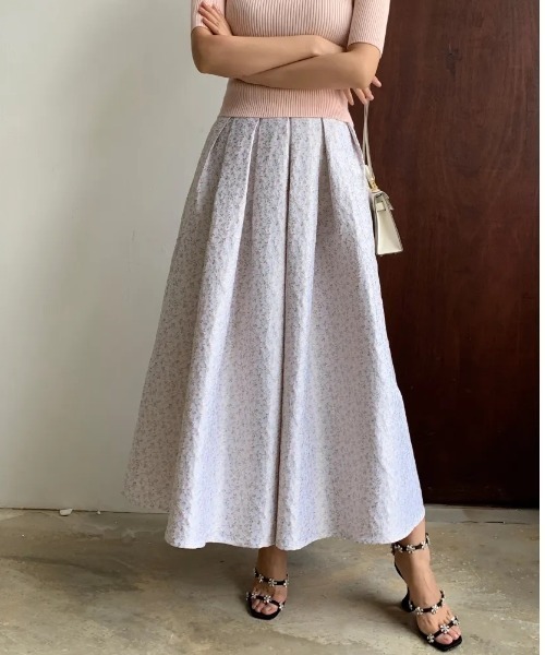 BIRTHDAY BASH(バースデイバッシュ)の「SARAH VOLUME FLORAL SKIRT(サラボリュームフローラルスカート)(スカート・レディース・ライトグレー・MEDIUM/SMALL)」の8枚目の写真