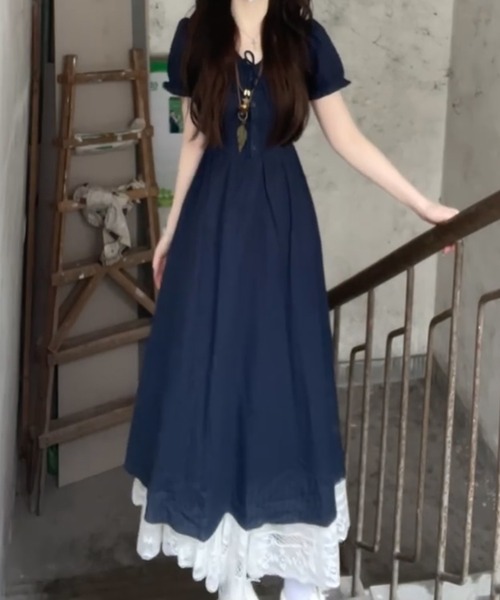 LUCPY(ラクピー)の「レイヤード風フレアワンピース(ワンピース・レディース・ネイビー・SMALL/LARGE/MEDIUM/X-LARGE)」の2枚目の写真