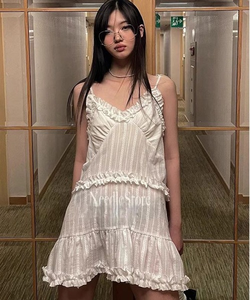 AsheKsha(アシクシャ)の「ストラップドレス(ワンピース・レディース・ホワイト・F)」の4枚目の写真