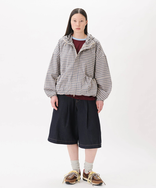 WISM(ウィズム)の「Estudio Niksen / エストゥディオ・ニクセン Pintuck Wide Shorts(その他パンツ・メンズ・ネイビー・2/1)」の4枚目の写真