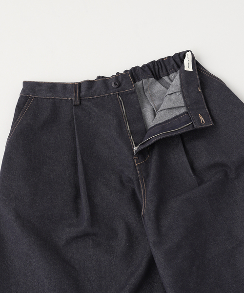 WISM(ウィズム)の「Estudio Niksen / エストゥディオ・ニクセン Pintuck Wide Shorts(その他パンツ・メンズ・ネイビー・2/1)」の10枚目の写真