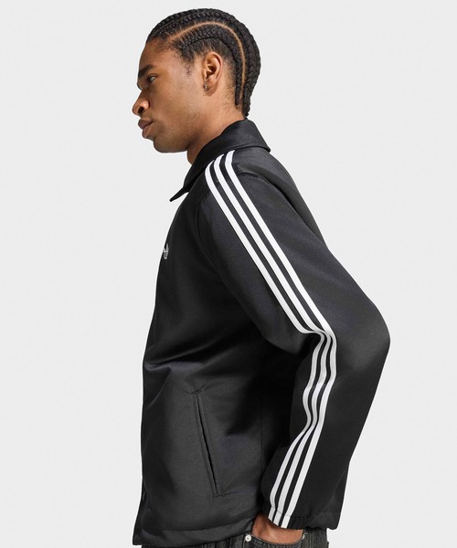 adidas（アディダス）の「adidas/アディダス 3 STRIPES SATIN COACHES JACKET スリーストライプス サテン コーチジャケット ライトアウター ブルゾン 袖ライン ブランドロゴ シンプル ベーシック メンズ レディース 2026年秋冬 秋服（スタジャン・メンズ・ブラック/ライトブラウン・S/M/L/XL）」の10枚目の写真