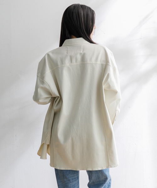DRIP STUDIO(ドリップスタジオ)の「Almond-Super big シャツ(シャツ/ブラウス・レディース・ベージュ/ホワイト系・00)」の5枚目の写真