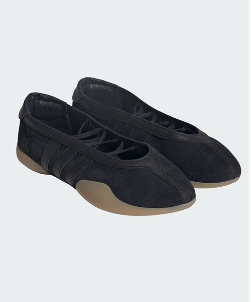 adidas(アディダス)の「TAEKWONDO MEI BALLET W / アディダスオリジナルス adidas Originals(スニーカー・レディース・ブラック・25.5cm/26.0cm/25.0cm/24.5cm/23.5cm/24.0cm/22.0cm/22.5cm/23.0cm)」の1枚目の写真