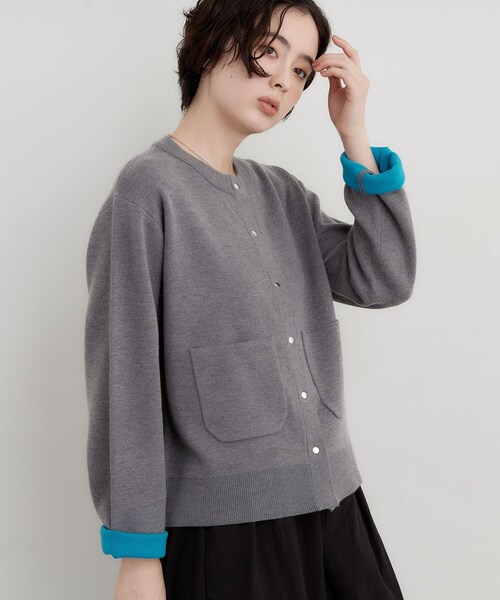 THE SHOP TK (ザ ショップ ティーケー )の「もにゅ 袖配色カーディガン(カーディガン/ボレロ・レディース・ネイビー/ダークブラウン/チャコールグレー・12/13)」の19枚目の写真