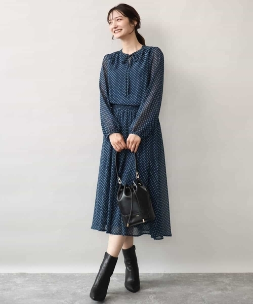 MK MICHEL KLEIN（エムケーミッシェルクラン）の「[洗える]スクエア幾何柄シフォンブラウス（シャツ/ブラウス・レディース・ブルーグリーン/ブラウン・38）」の14枚目の写真