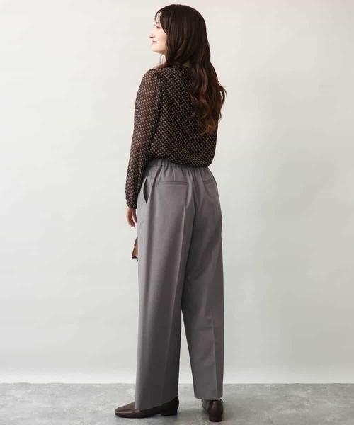 MK MICHEL KLEIN（エムケーミッシェルクラン）の「[洗える]スクエア幾何柄シフォンブラウス（シャツ/ブラウス・レディース・ブルーグリーン/ブラウン・38）」の5枚目の写真