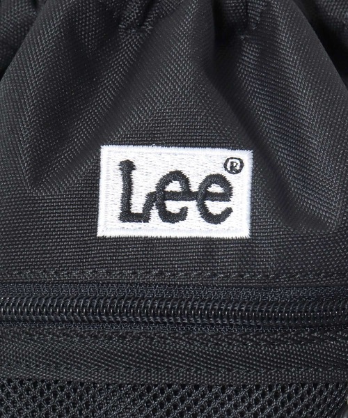 Lee(リー)の「Lee/リー 撥水 ロゴ ワンポイント刺繍 テープチャーム付き 巾着ショルダーバッグ/レディース メンズ(ショルダーバッグ・レディース・ブラック×ホワイト/ブラック×パープル/ブラック×グリーン/ブラック×ピンク/ブラック×ブラック・FREE)」の12枚目の写真